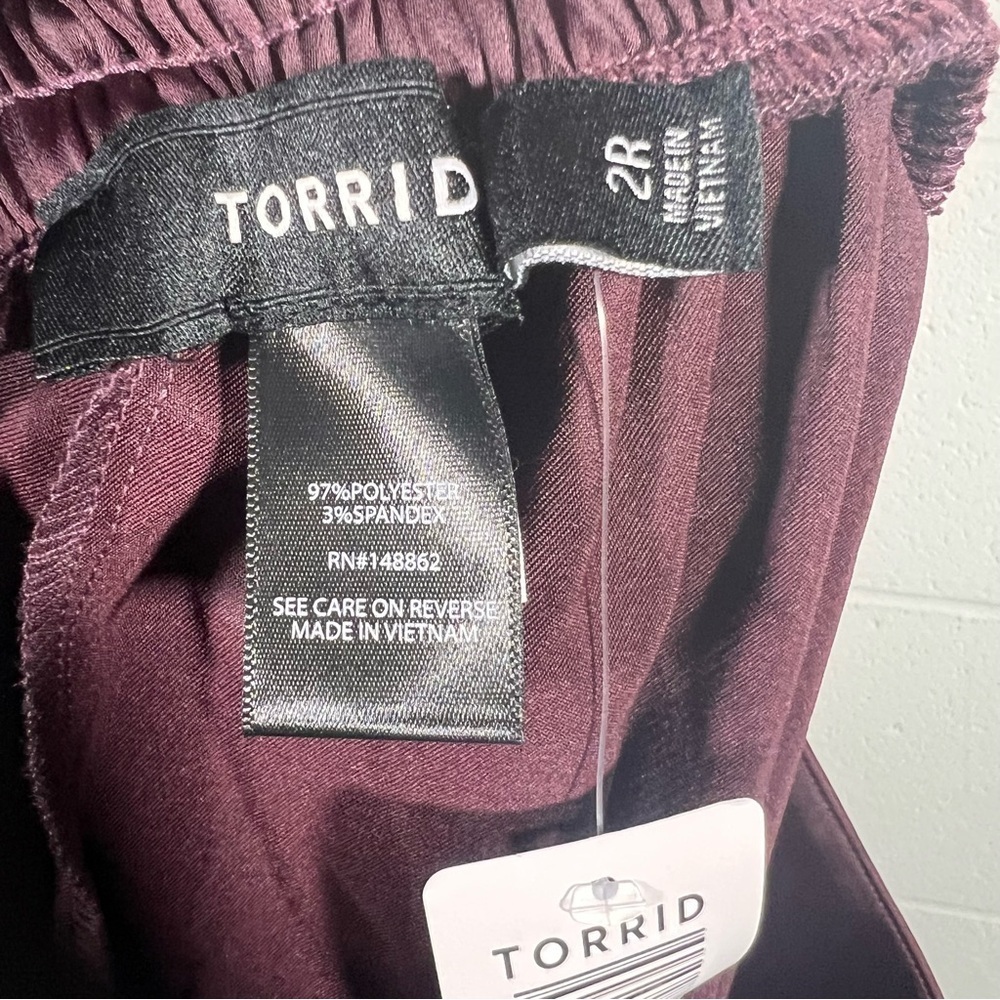 Torrid Wide Leg Satin High Rise Pant Size 2X - Picture 5 of 6
